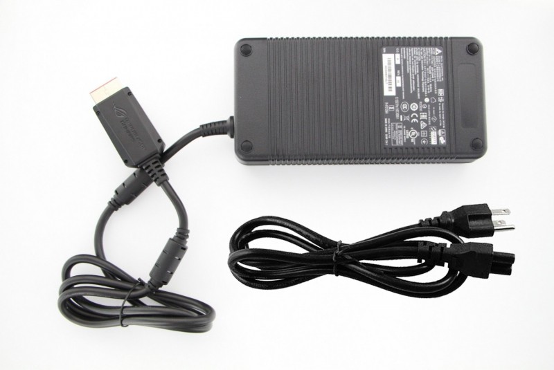 Asus ROG adapter 330W