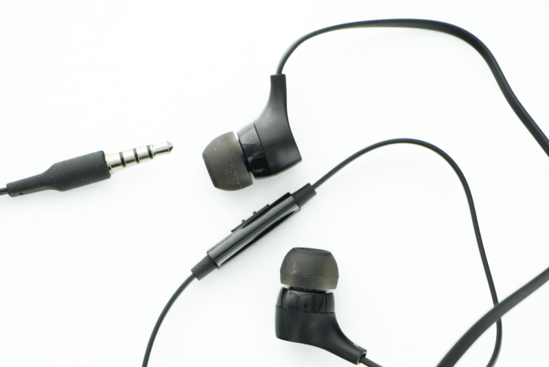 ZenFone and Zenpad Black earphones