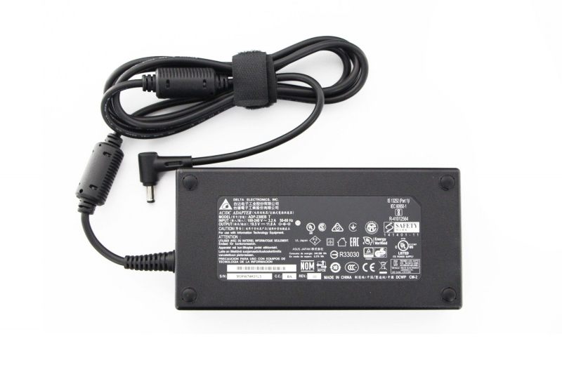 Asus ROG Strix 230W adapter