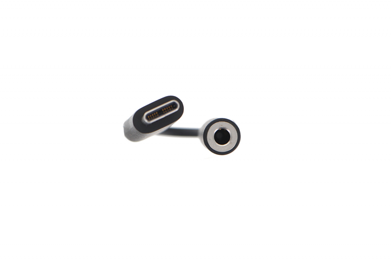 ROG Phone 3 and ZenFone 8 Flip black USB C to audio Adapter
