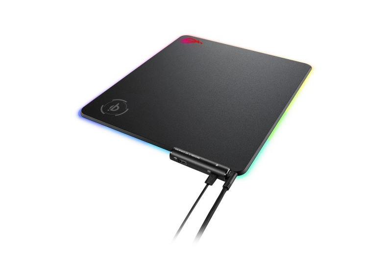 ROG Balteus QI Mouse Pad