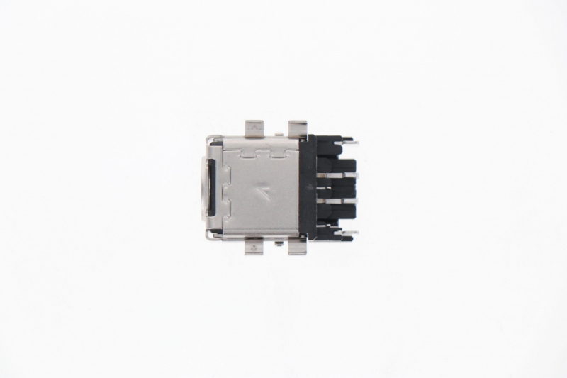 Asus ROG Strix 5-pin Power Connector