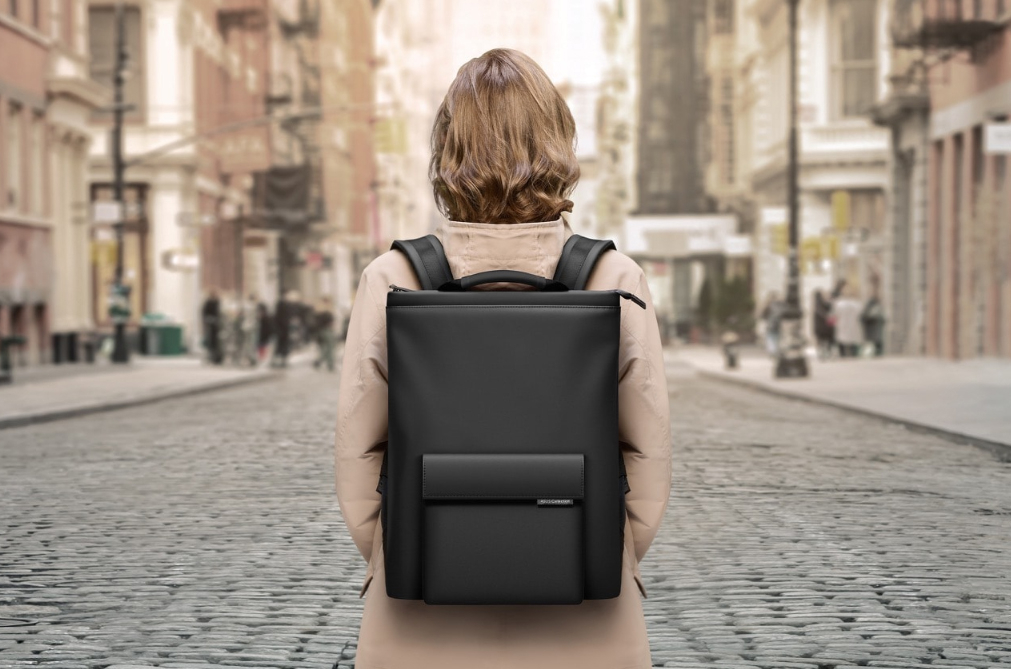 Asus AP2600 backpack