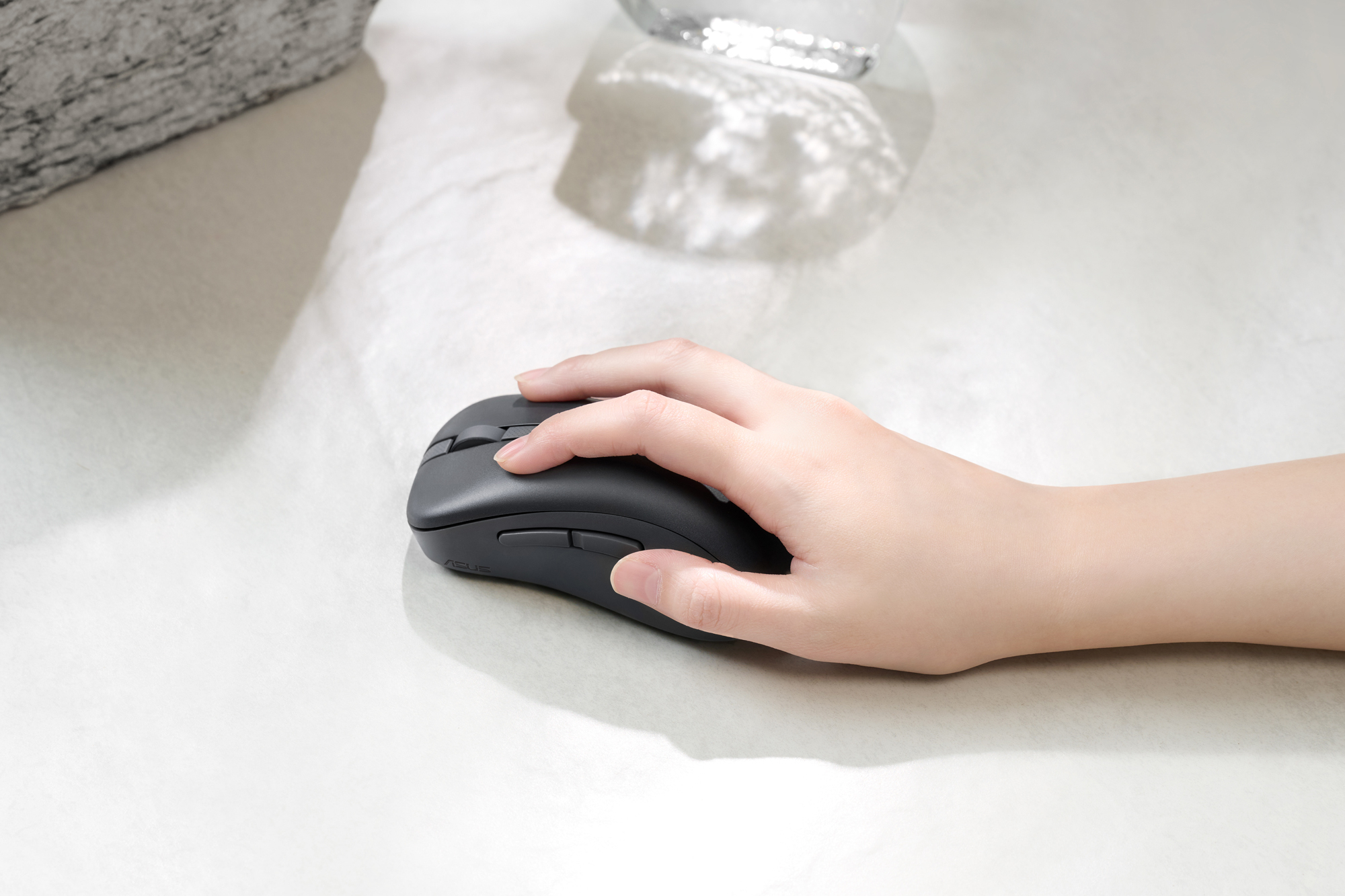 MD102 mouse equipped with silent switches lasting 10 million clicks