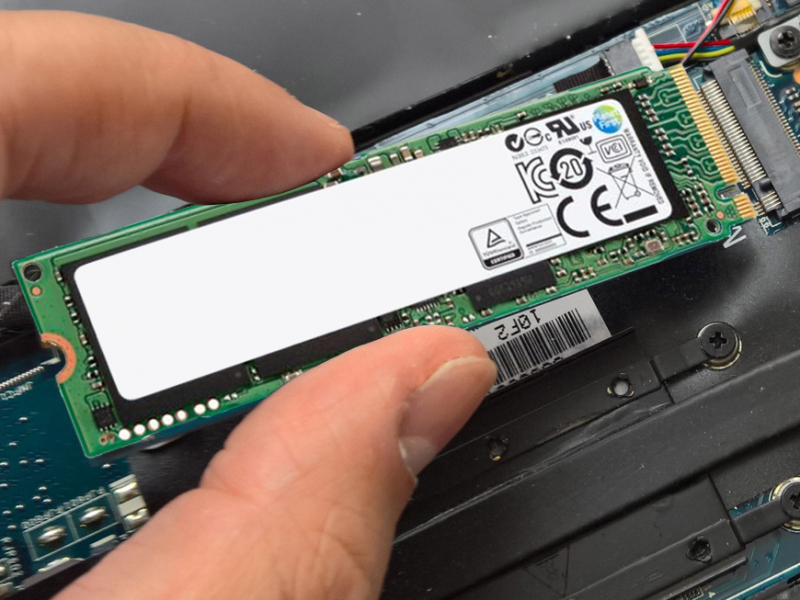 Guía para e instalar un nuevo disco duro o SSD